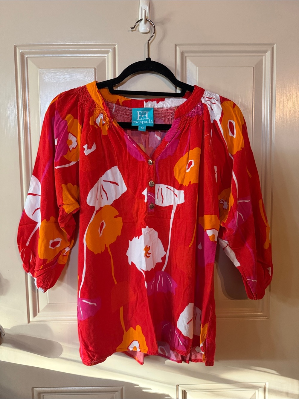 escapada Red Floral Button-Front Peasant Top